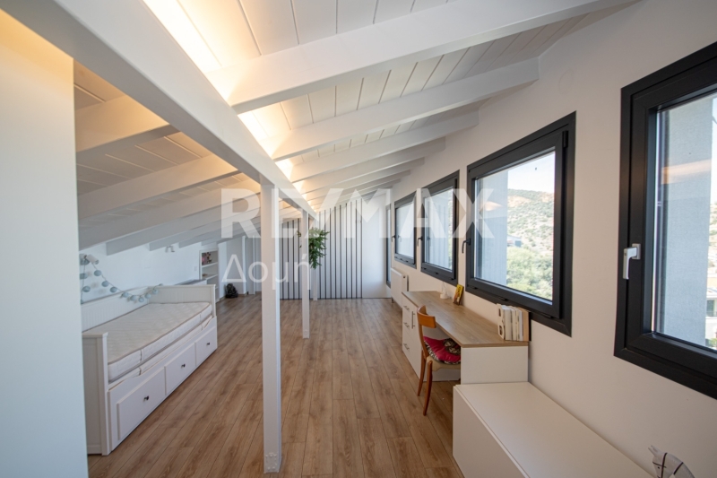 5 Bed, 3 Bath, ApartmentFor Sale, Nees Pagases, Volos, Magnesia