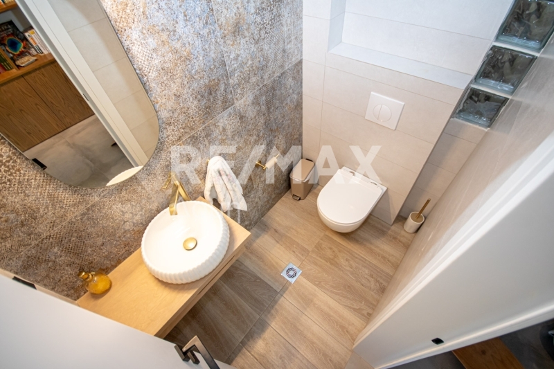 5 Bed, 3 Bath, ApartmentFor Sale, Nees Pagases, Volos, Magnesia