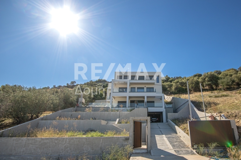 5 Bed, 3 Bath, ApartmentFor Sale, Nees Pagases, Volos, Magnesia