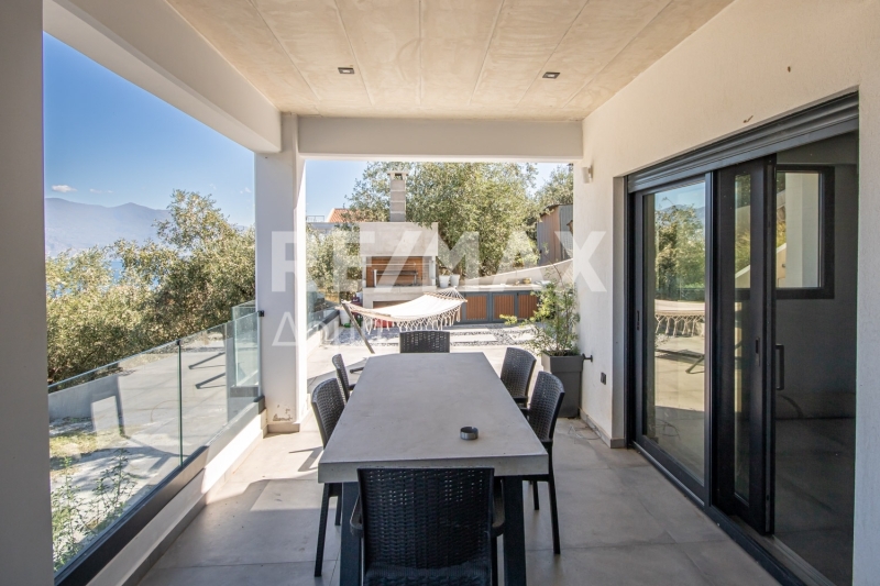 5 Bed, 3 Bath, ApartmentFor Sale, Nees Pagases, Volos, Magnesia