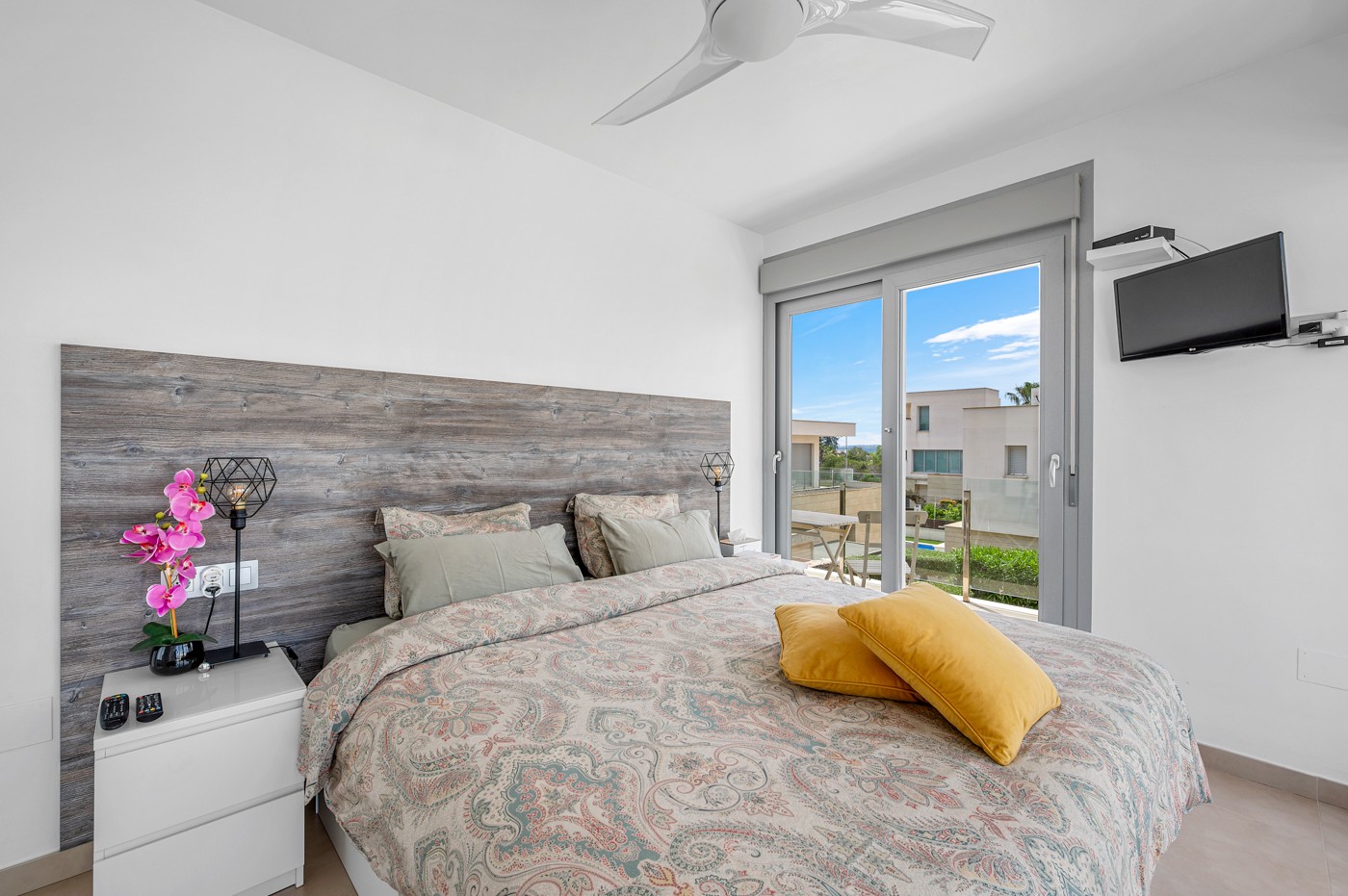 3 Bed, 2 Bath, HouseFor Sale, Orihuela, Alicante