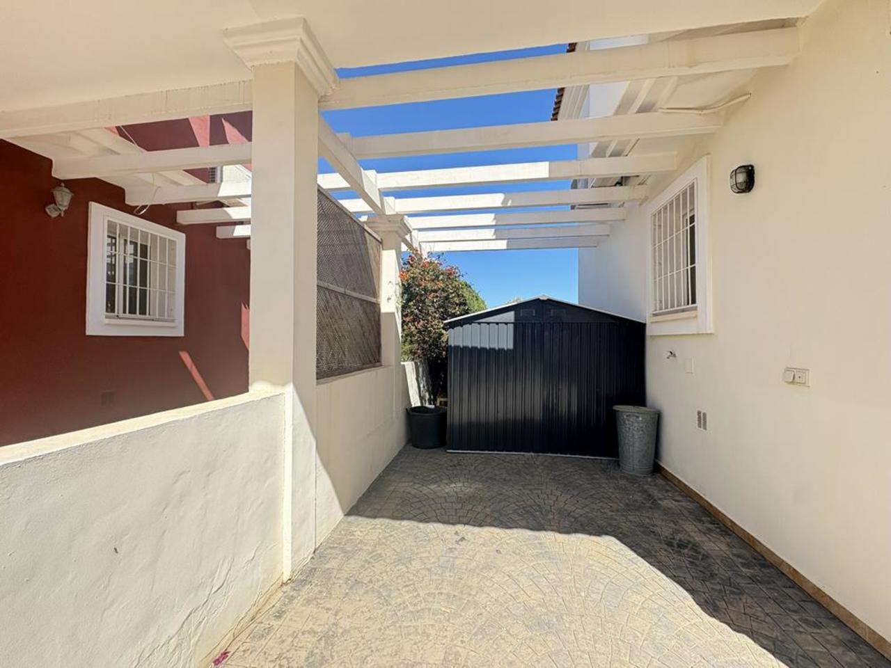 2 Bed, 2 Bath, HouseFor Sale, Altaona Golf and Country Village, Murcia