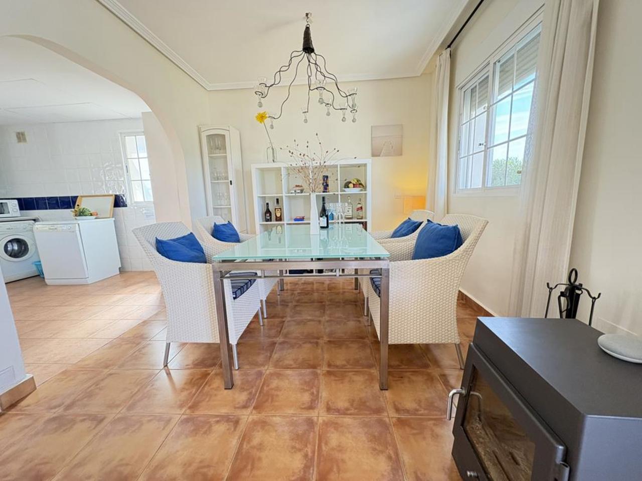 2 Bed, 2 Bath, HouseFor Sale, Altaona Golf and Country Village, Murcia