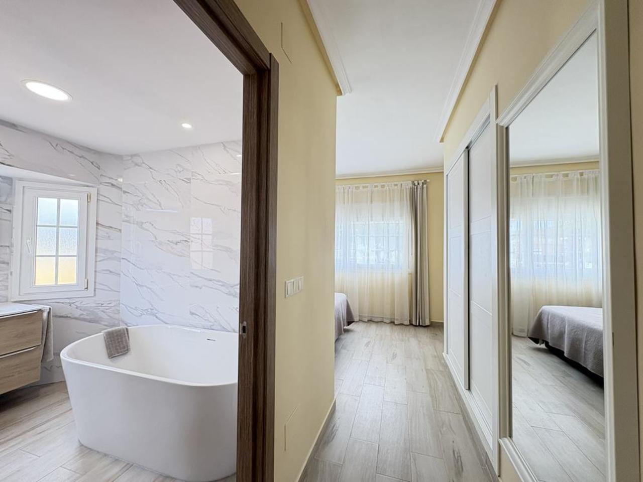 4 Bed, 4 Bath, HouseFor Sale, Altaona Golf and Country Village, Murcia