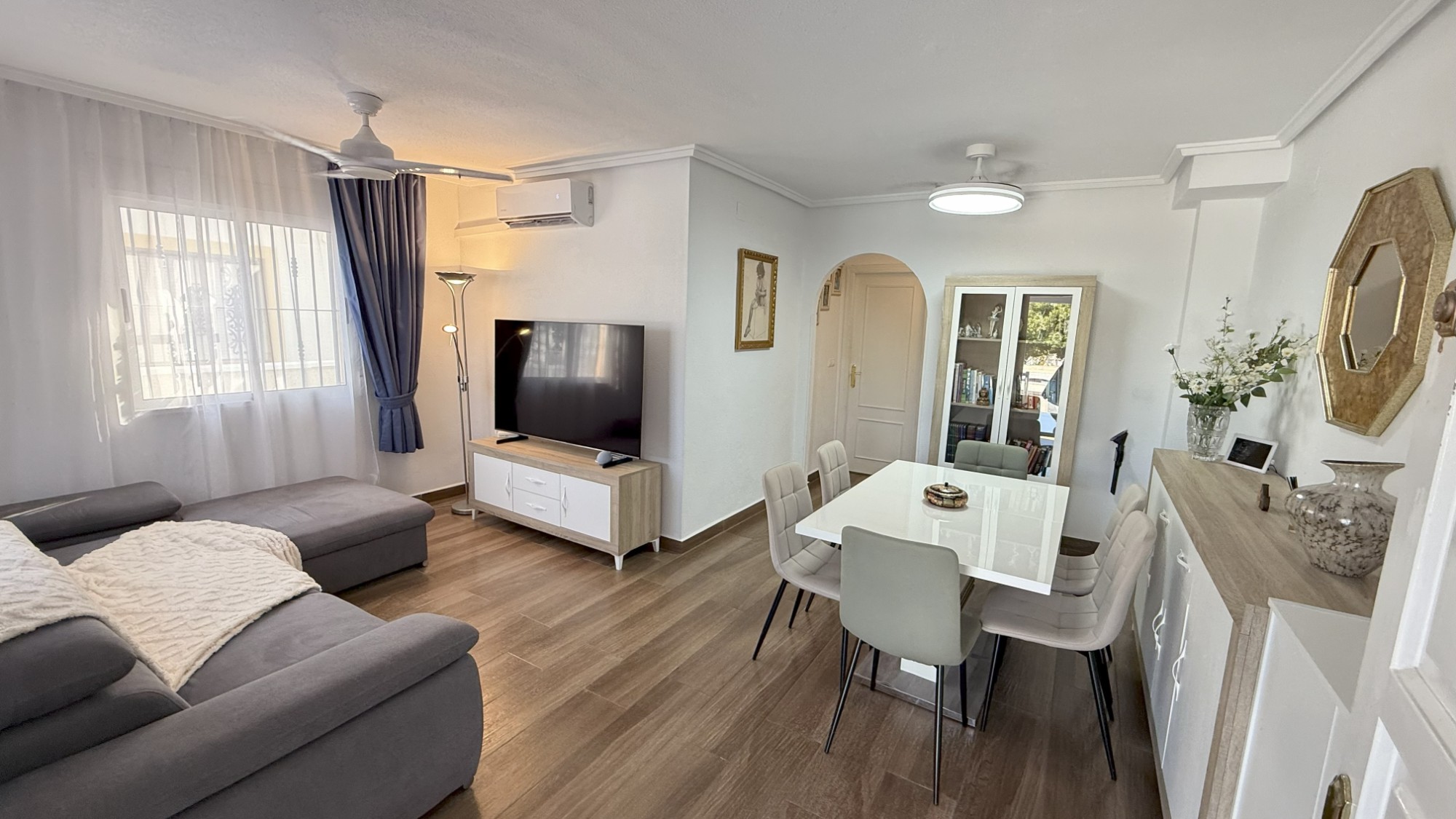2 Bed, 2 Bath, HouseFor Sale, Orihuela Costa, Alicante
