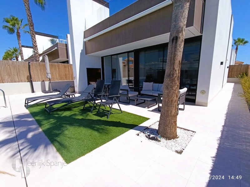 3 Bed, 2 Bath, HouseFor Sale, Murcia, Murcia