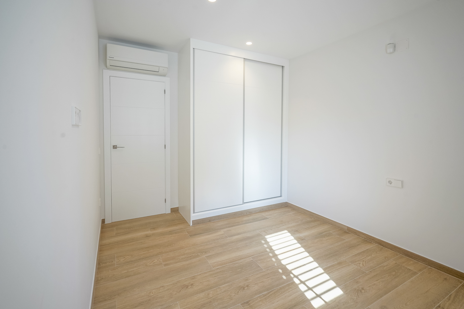 3 Bed, 2 Bath, HouseFor Sale, Benissa, Alicante