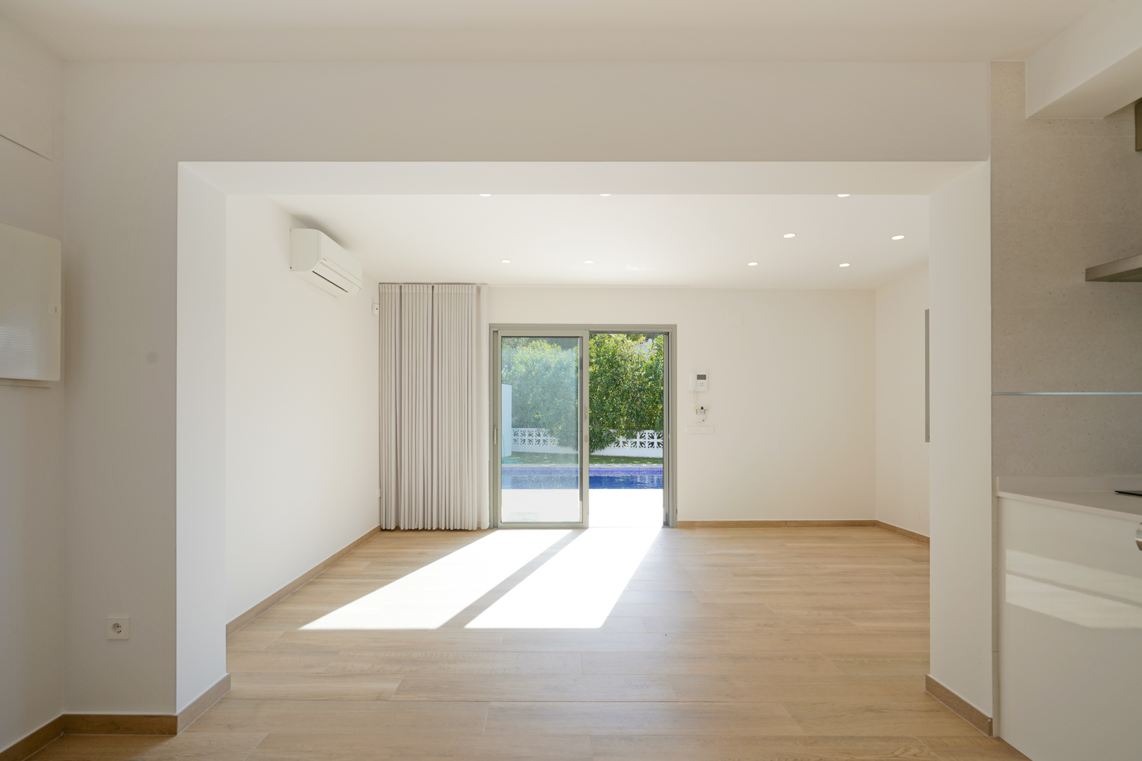 3 Bed, 2 Bath, HouseFor Sale, Benissa, Alicante