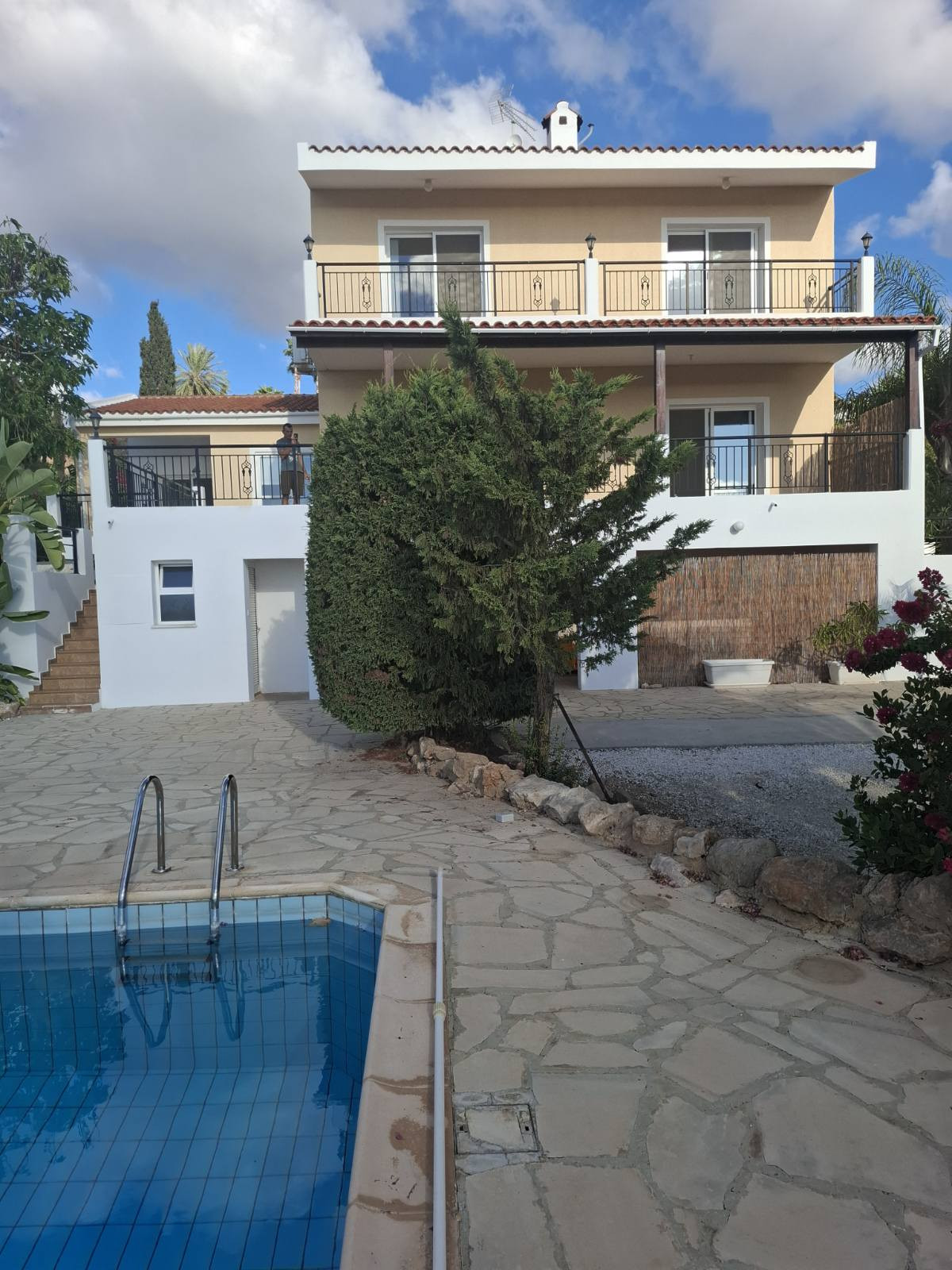 4 Bed, 4 Bath, HouseFor Sale, Pegeia, Paphos
