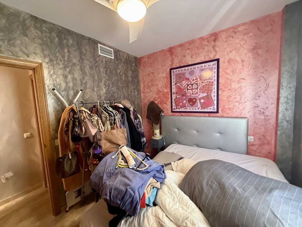 3 Bed, 2 Bath, ApartmentFor Sale, Calahonda, Malaga