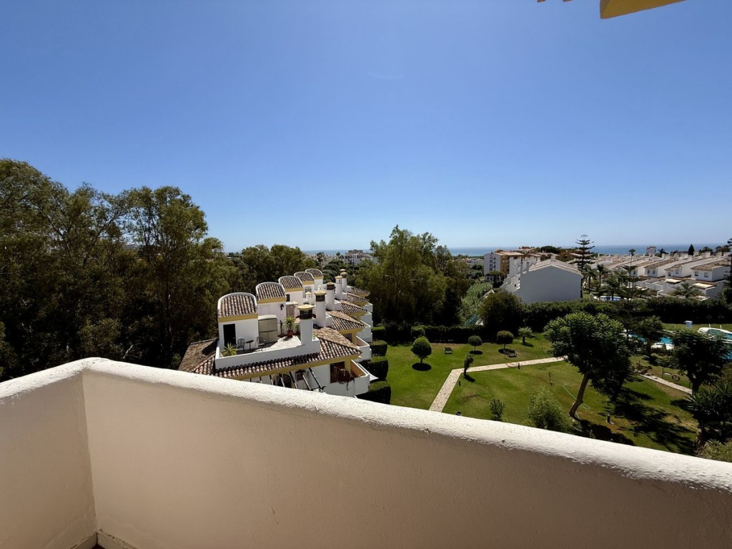 2 Bed, 2 Bath, ApartmentFor Sale, Calahonda, Malaga
