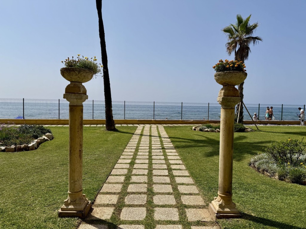 1 Bed, 1 Bath, ApartmentFor Sale, Mijas Costa, Malaga