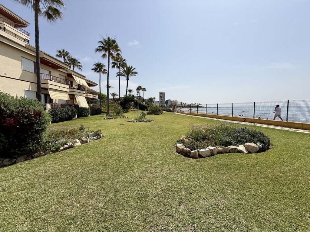 1 Bed, 1 Bath, ApartmentFor Sale, Mijas Costa, Malaga