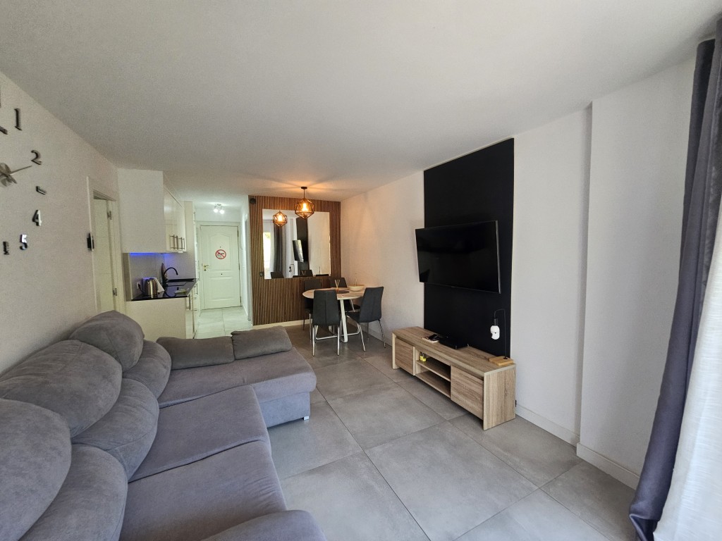 1 Bed, 1 Bath, ApartmentFor Sale, Mijas Costa, Malaga