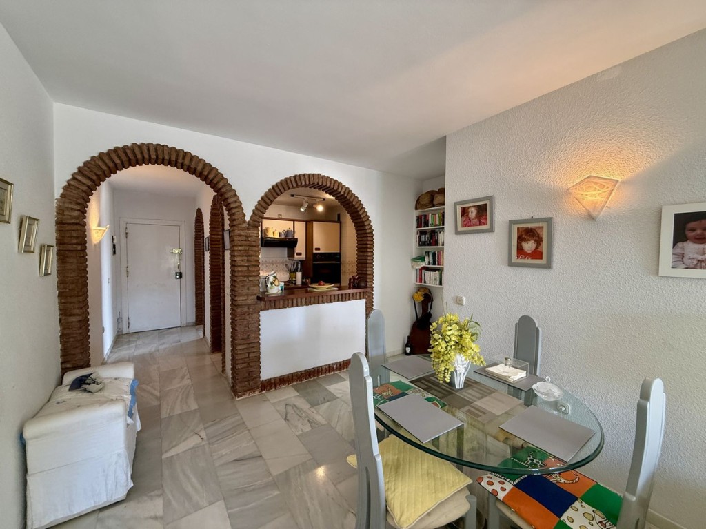 2 Bed, 2 Bath, ApartmentFor Sale, Calahonda, Malaga