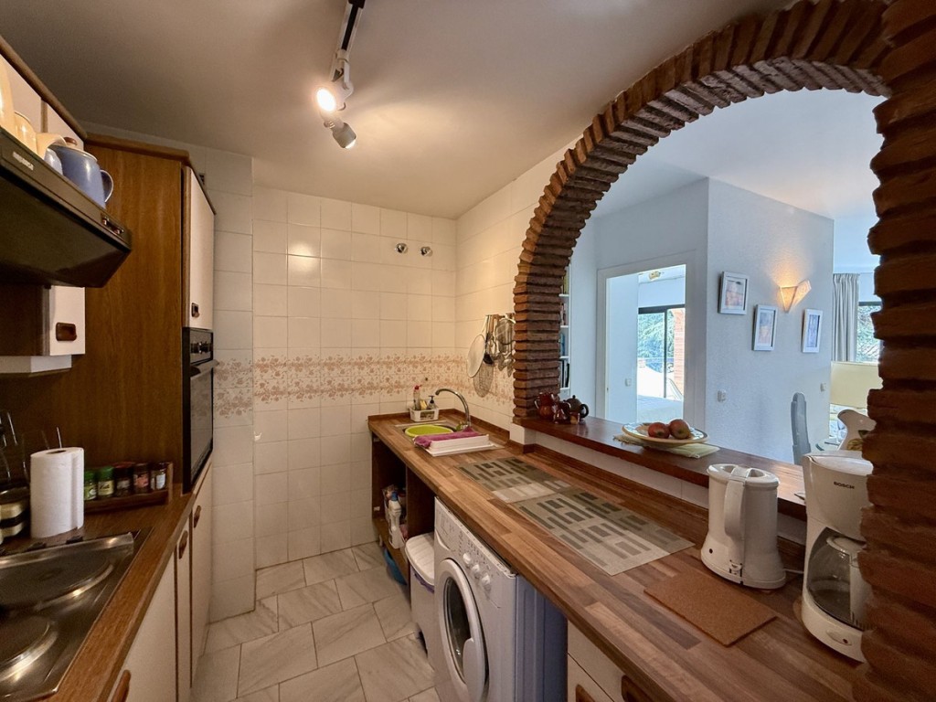 2 Bed, 2 Bath, ApartmentFor Sale, Calahonda, Malaga