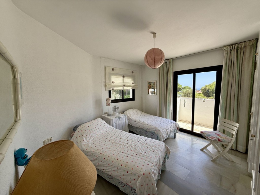 2 Bed, 2 Bath, ApartmentFor Sale, Calahonda, Malaga