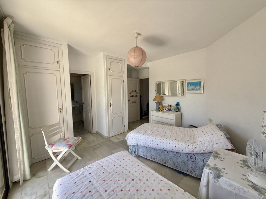 2 Bed, 2 Bath, ApartmentFor Sale, Calahonda, Malaga