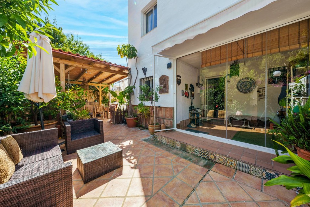 3 Bed, 3 Bath, HouseFor Sale, Nagüeles, Malaga