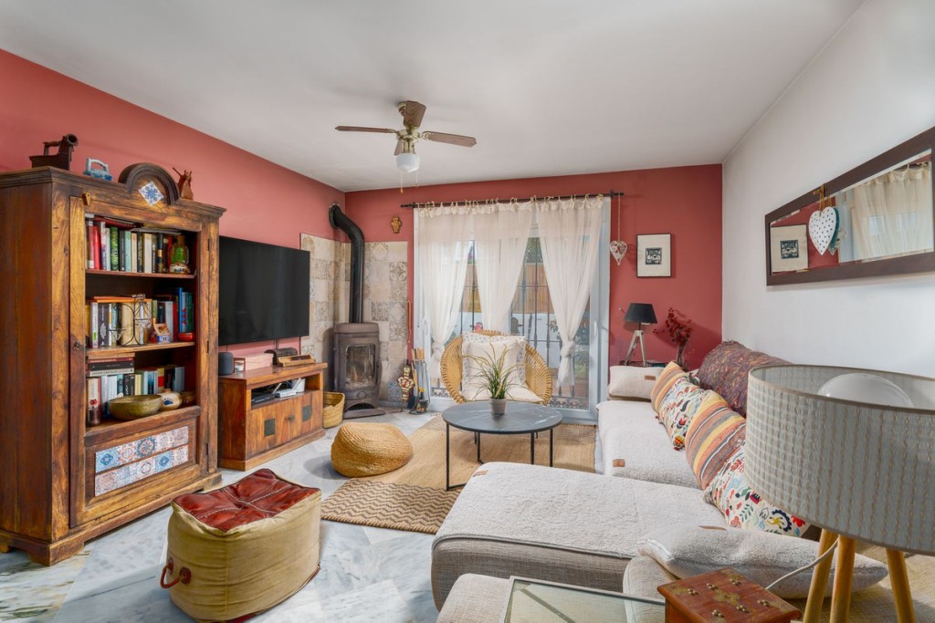 3 Bed, 3 Bath, HouseFor Sale, Nagüeles, Malaga