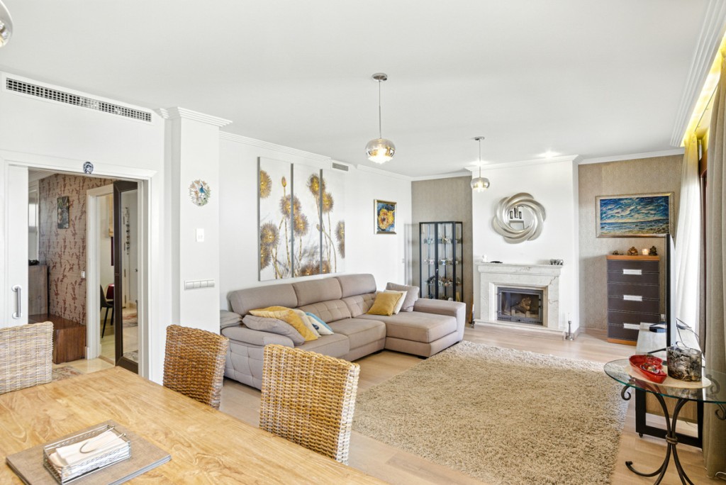 3 Bed, 3 Bath, HouseFor Sale, Benahavis, Malaga