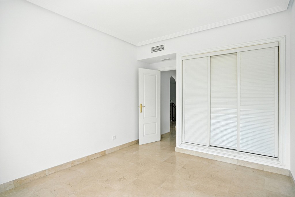 3 Bed, 3 Bath, HouseFor Sale, Los Arqueros, Malaga