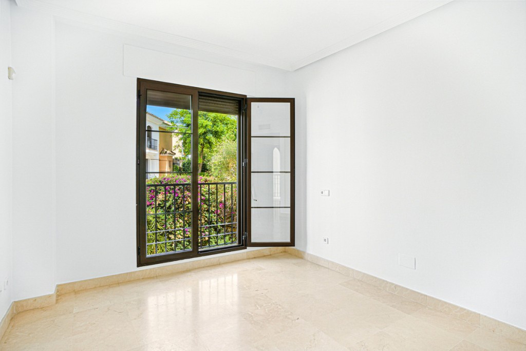 3 Bed, 3 Bath, HouseFor Sale, Los Arqueros, Malaga