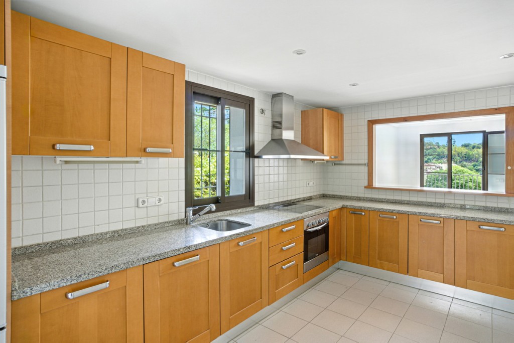 3 Bed, 3 Bath, HouseFor Sale, Los Arqueros, Malaga