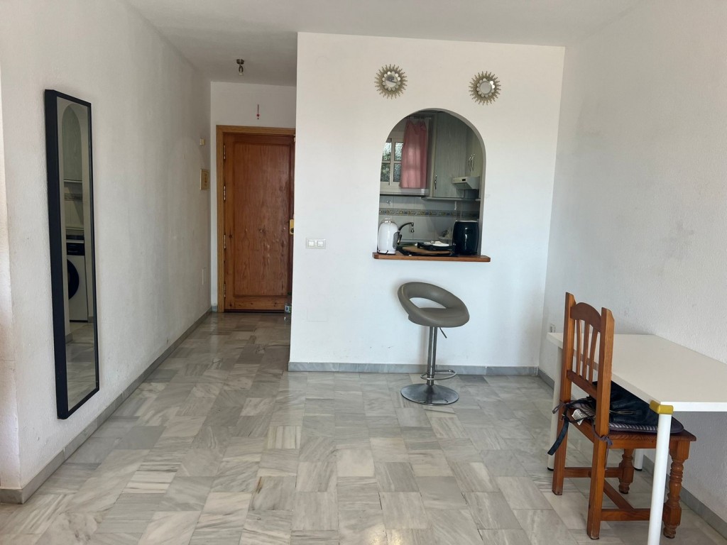 2 Bed, 1 Bath, ApartmentFor Sale, Mijas Costa, Malaga