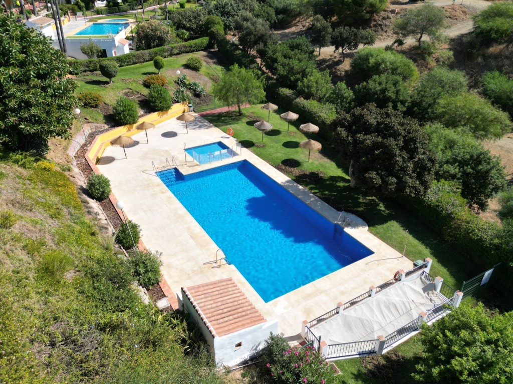 2 Bed, 1 Bath, ApartmentFor Sale, Mijas Costa, Malaga