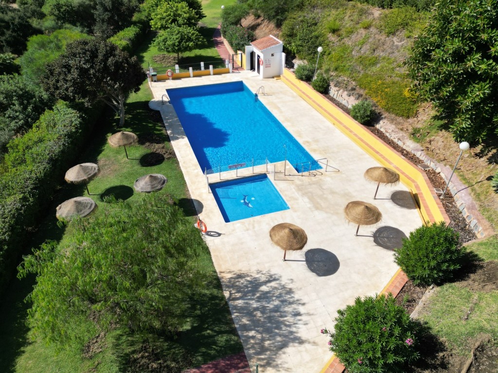 2 Bed, 1 Bath, ApartmentFor Sale, Mijas Costa, Malaga