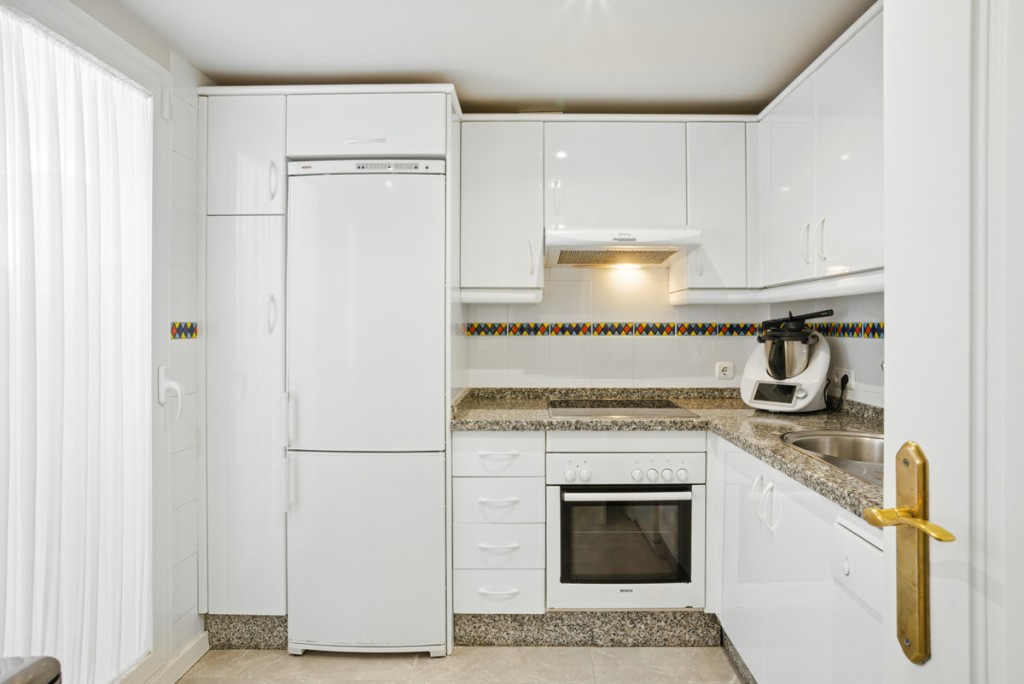 3 Bed, 3 Bath, HouseFor Sale, Nueva Andalucia, Malaga