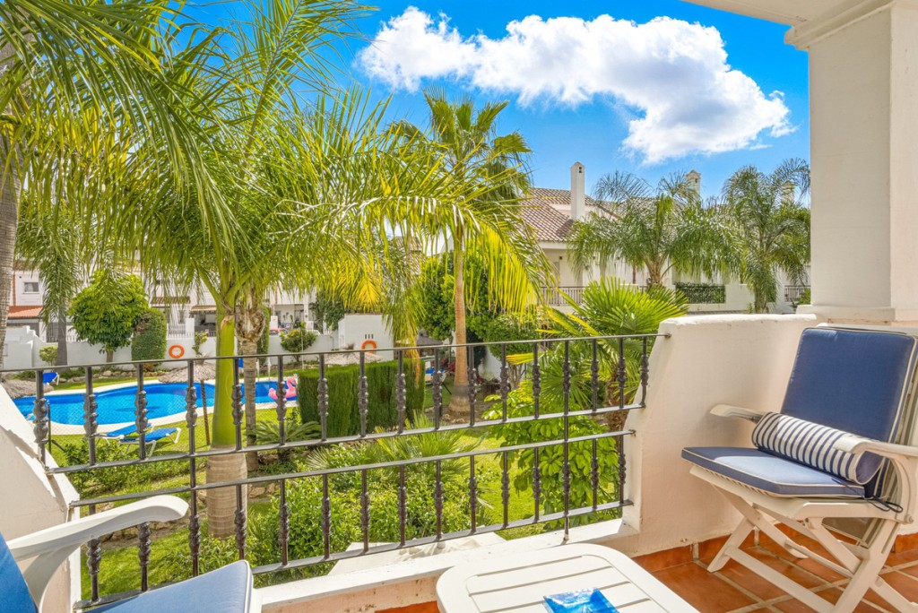 3 Bed, 3 Bath, HouseFor Sale, Nueva Andalucia, Malaga