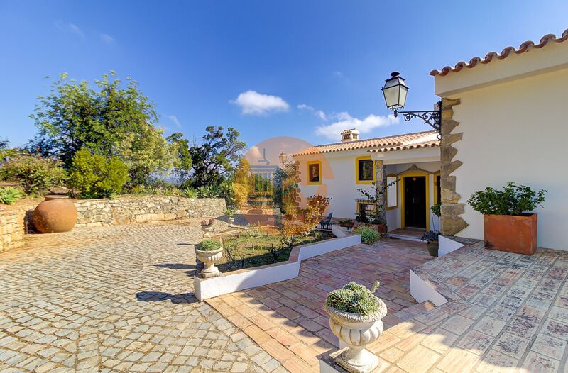 4 Bed, 5 Bath, HouseFor Sale, Faro, Faro