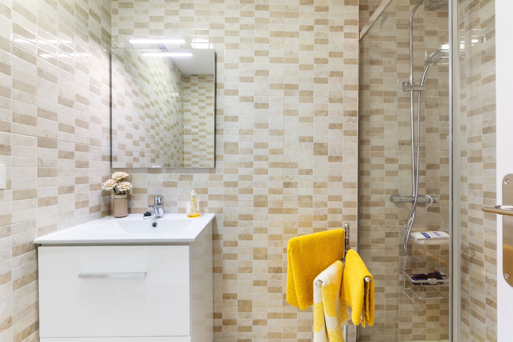 2 Bed, 1 Bath, ApartmentFor Sale, Torrevieja, Alicante