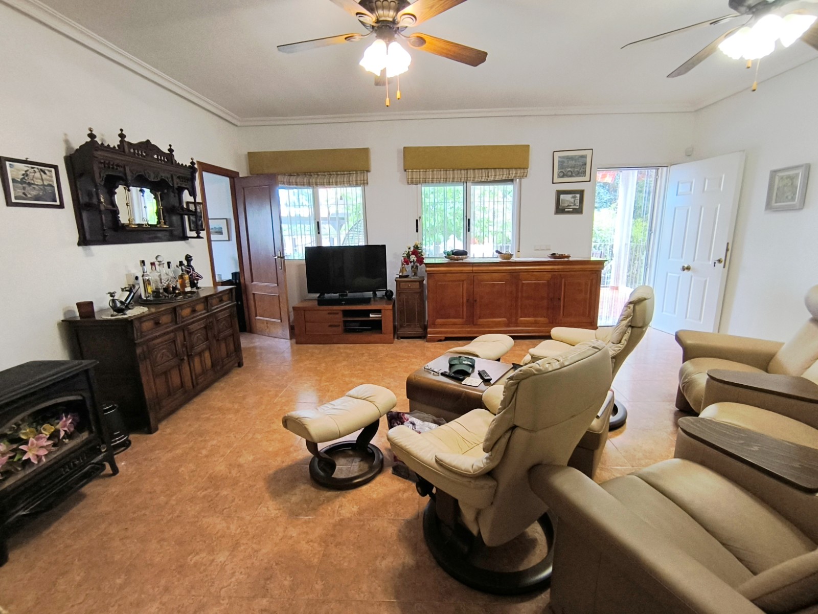 3 Bed, 2 Bath, HouseFor Sale, Orihuela, Alicante