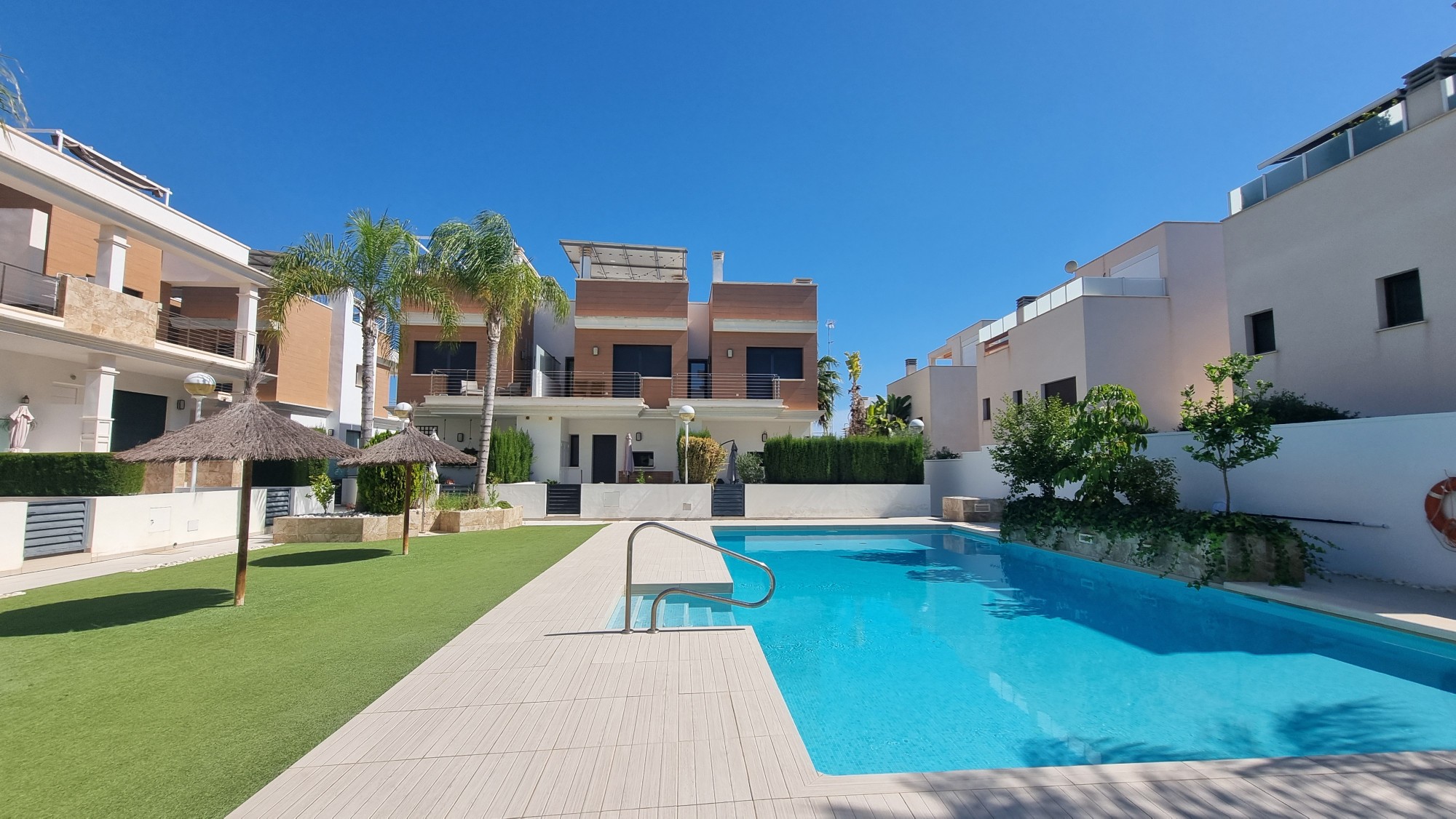 3 Bed, 2 Bath, HouseFor Sale, Ciudad Quesada/rojales, Alicante