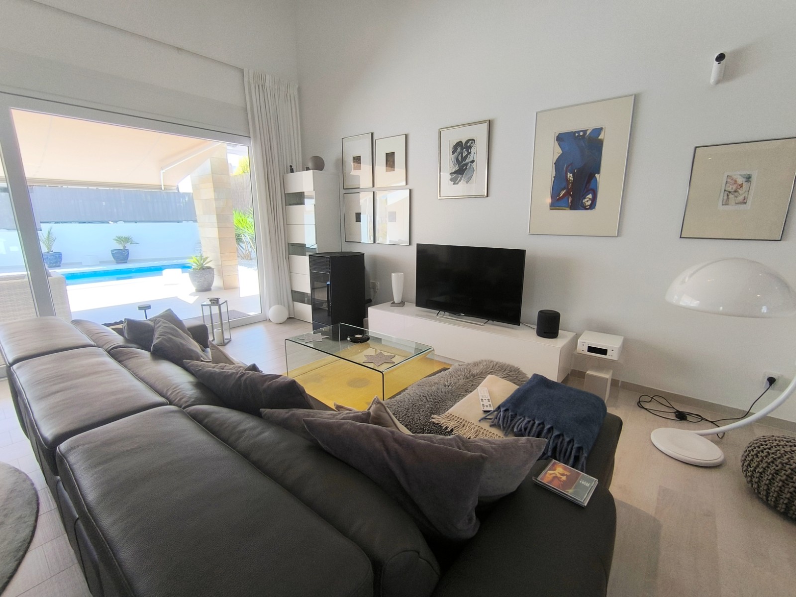 3 Bed, 2 Bath, HouseFor Sale, Algorfa, Alicante