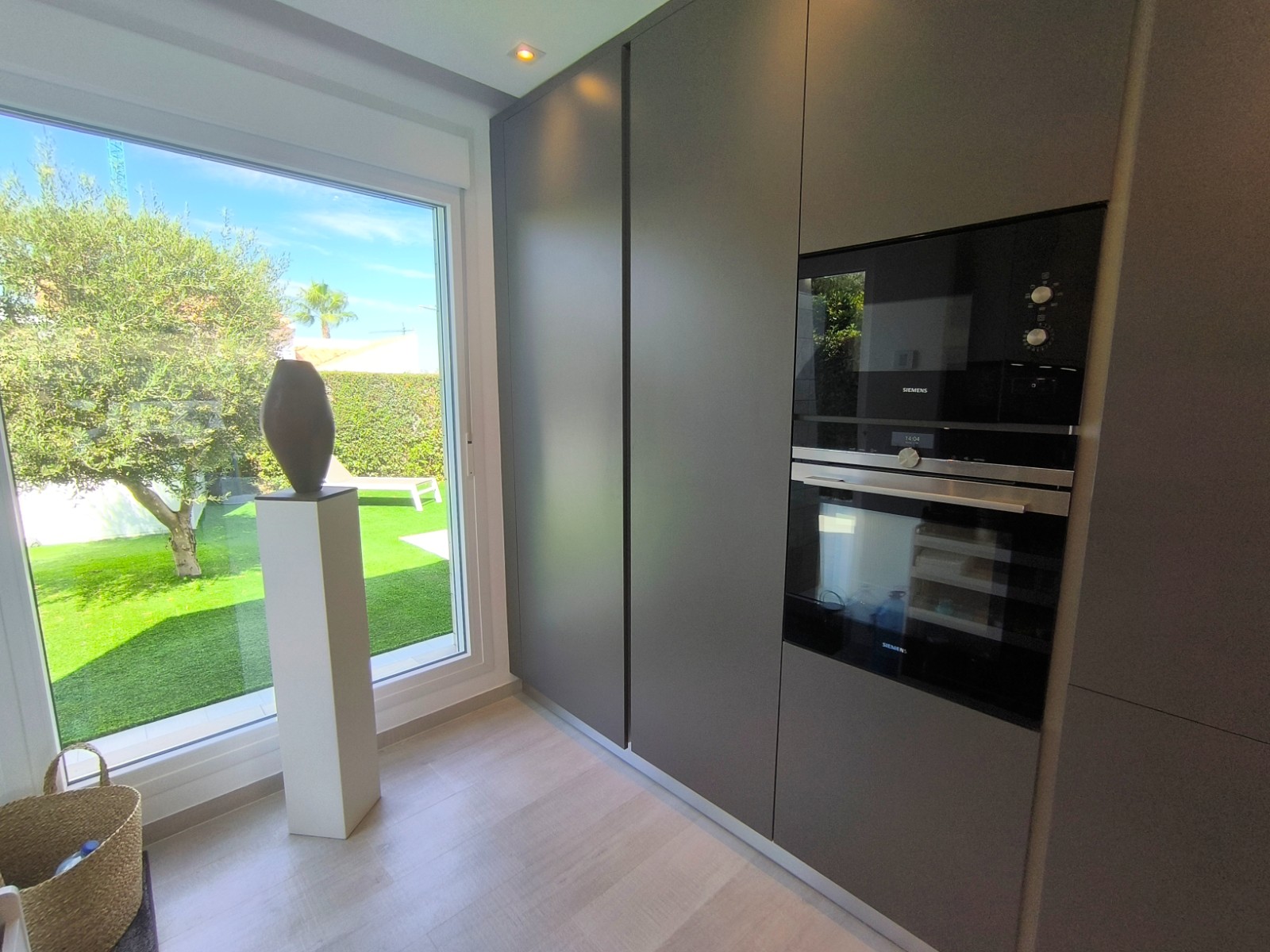 3 Bed, 2 Bath, HouseFor Sale, Algorfa, Alicante