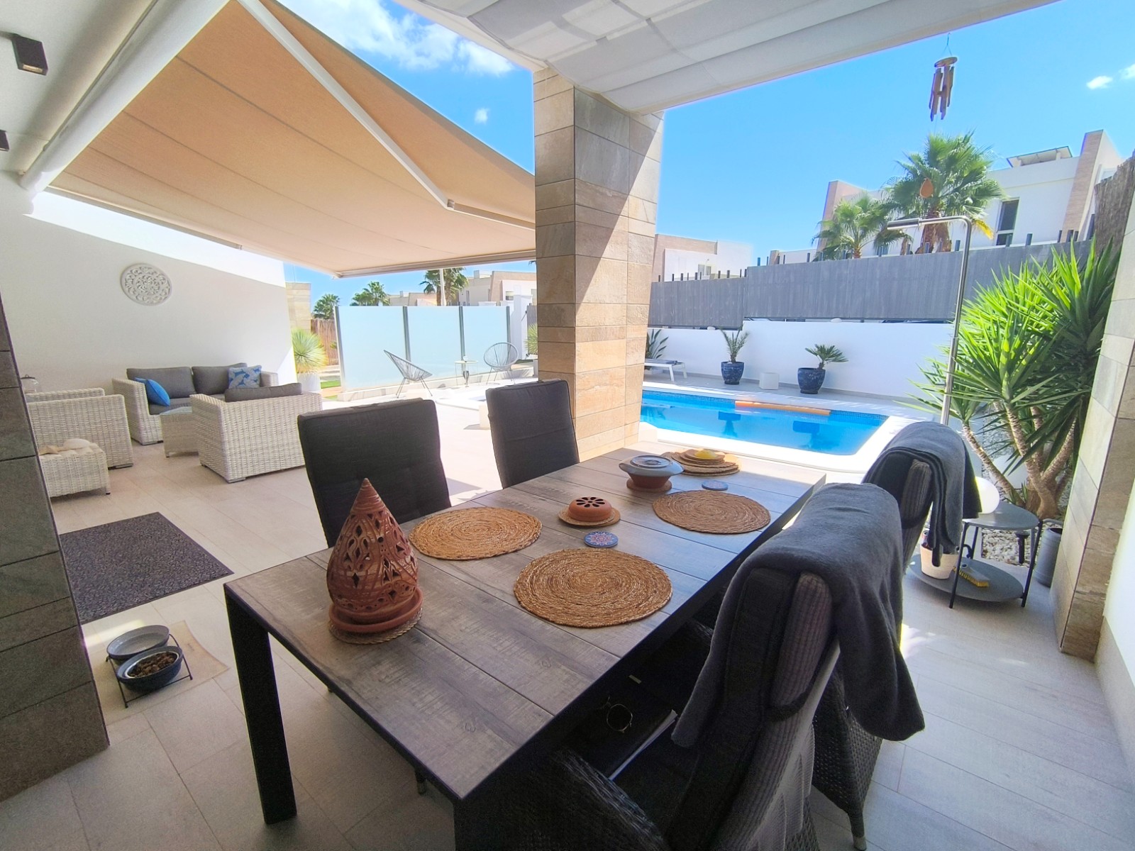 3 Bed, 2 Bath, HouseFor Sale, Algorfa, Alicante