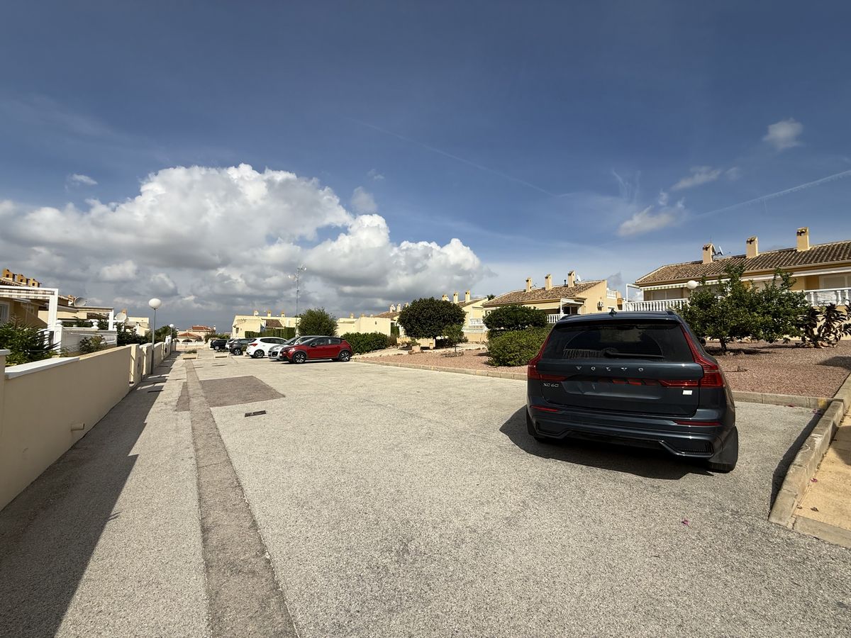 3 Bed, 2 Bath, HouseFor Sale, Benimar, Alicante