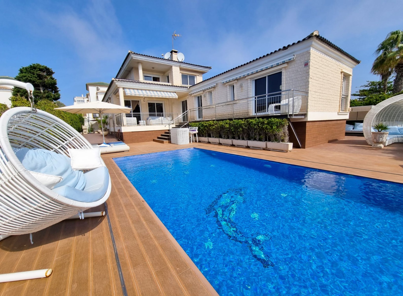 5 Bed, 5 Bath, HouseFor Sale, Torrevieja, Alicante