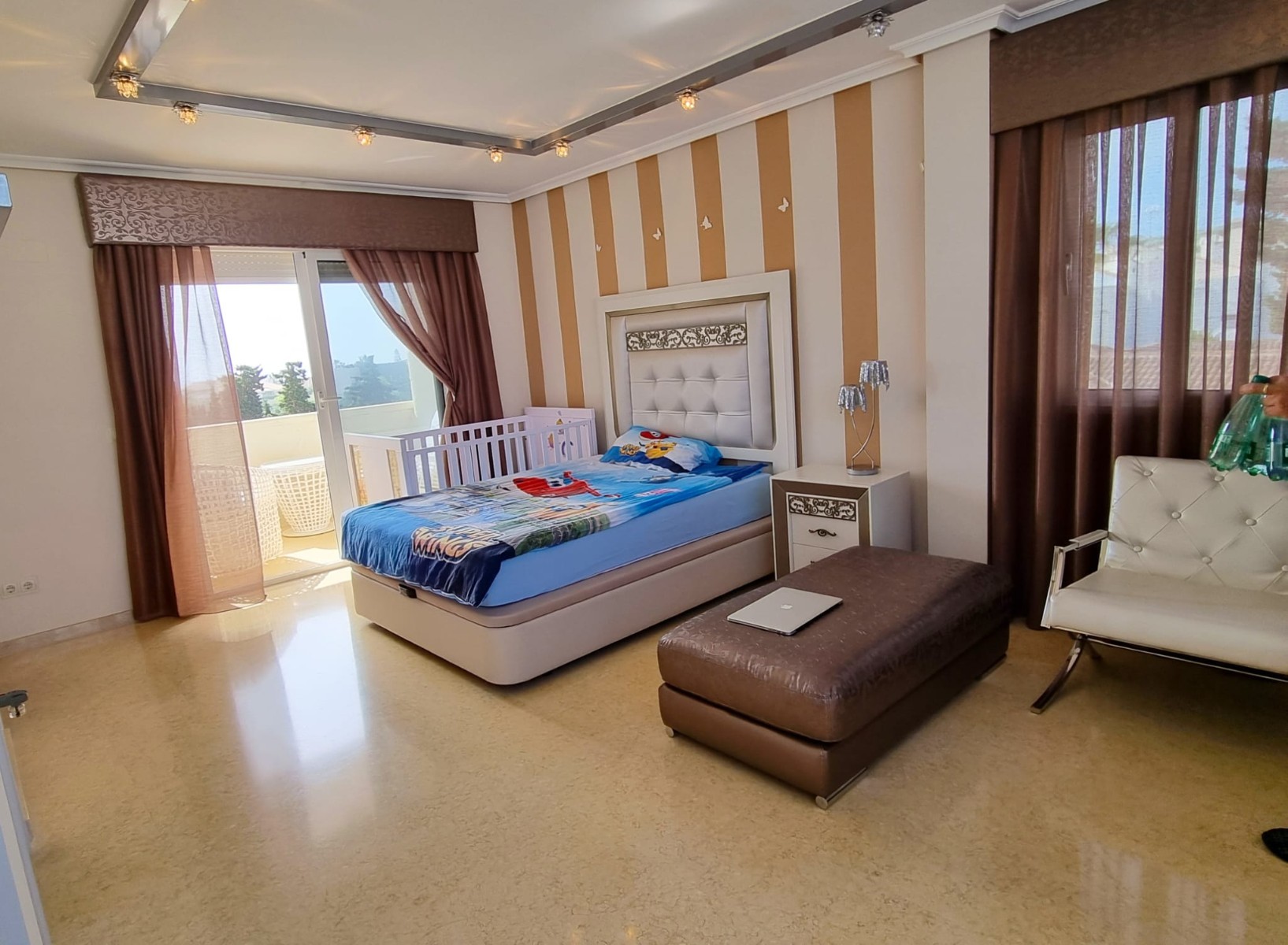 5 Bed, 5 Bath, HouseFor Sale, Torrevieja, Alicante