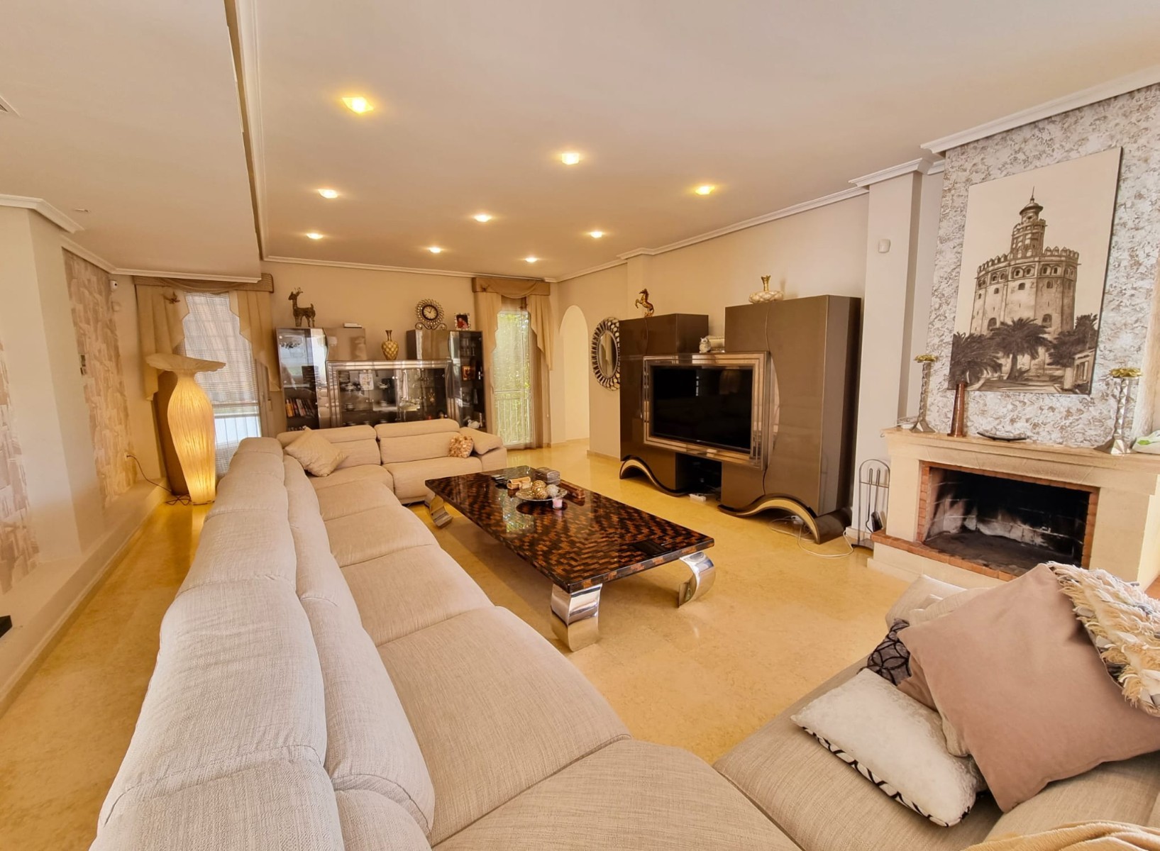 5 Bed, 5 Bath, HouseFor Sale, Torrevieja, Alicante