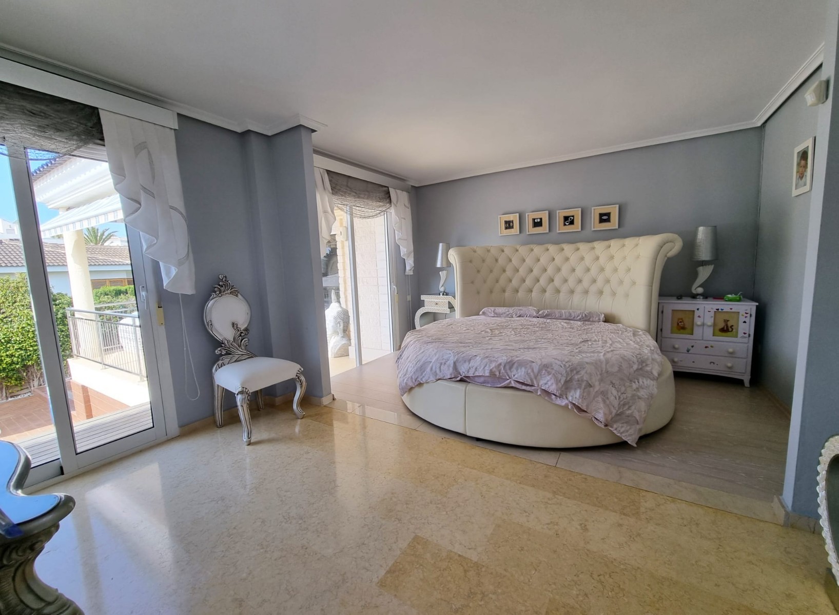 5 Bed, 5 Bath, HouseFor Sale, Torrevieja, Alicante