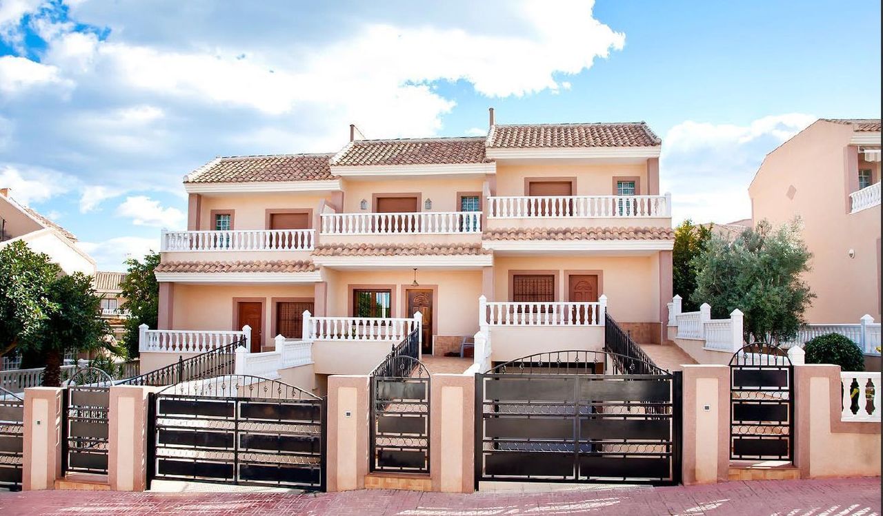 2 Bed, 3 Bath, HouseFor Sale, Los Altos, Alicante