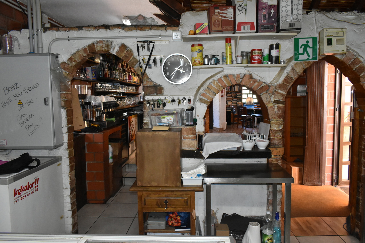 Commercial Property, For Sale