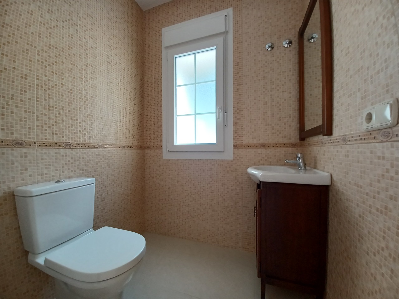 5 Bed, 4 Bath, HouseFor Sale, Cabo Roig, Alicante