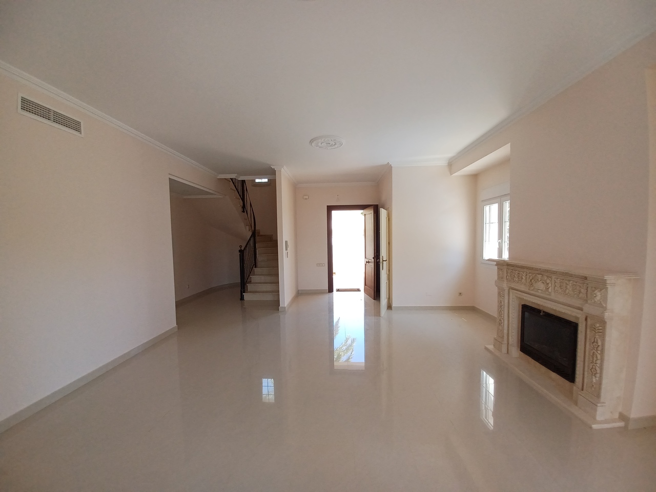 5 Bed, 4 Bath, HouseFor Sale, Cabo Roig, Alicante