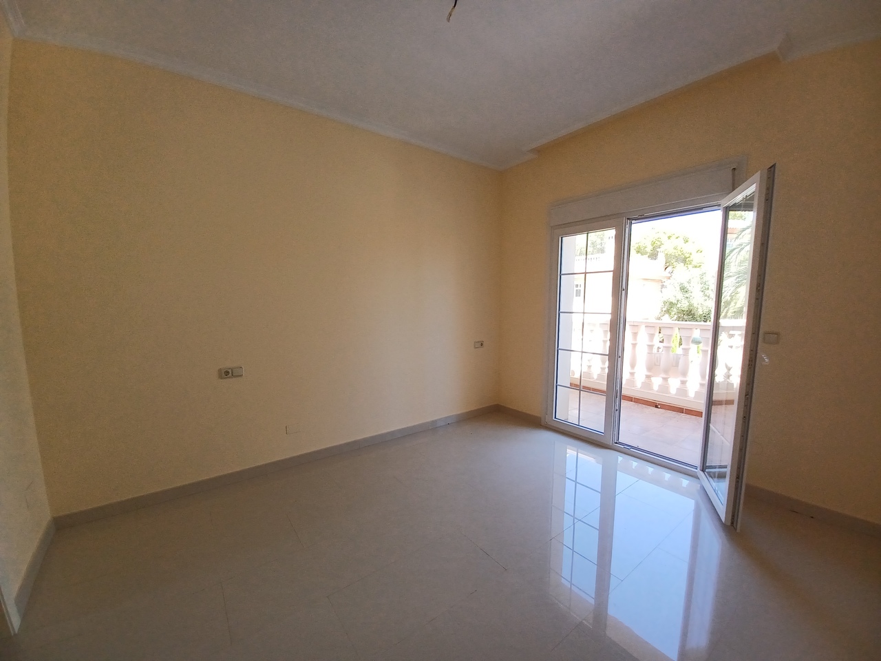 5 Bed, 4 Bath, HouseFor Sale, Cabo Roig, Alicante